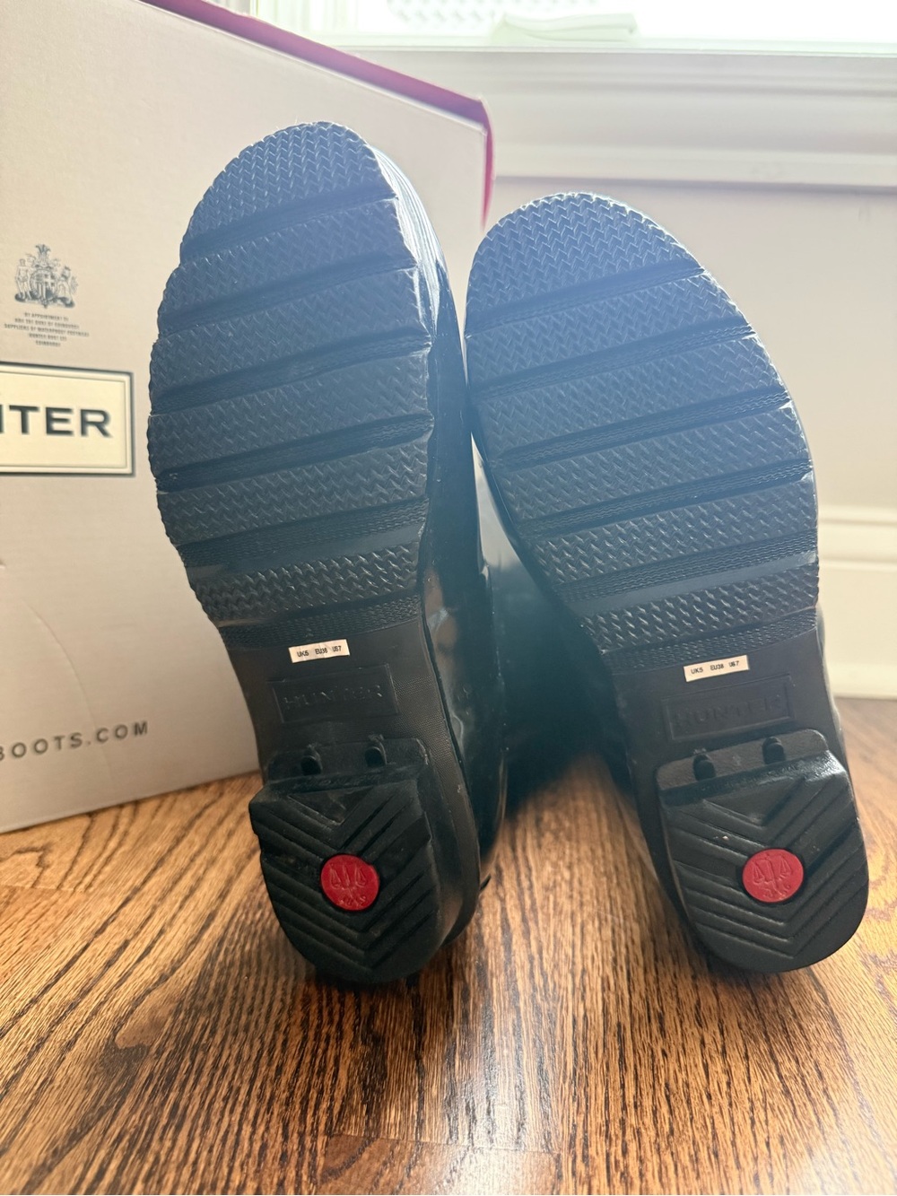 Hunter Black Gloss Tall Unisex Rain Boots - Picture 2 of 5